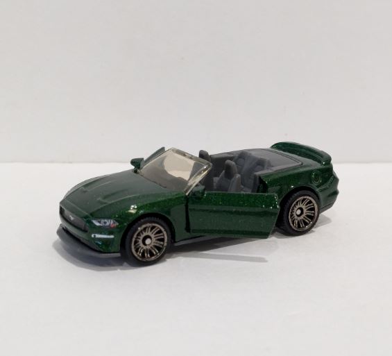 Loose - 2024 Matchbox Moving Parts 2019 Ford Mustang Convertible For Sale