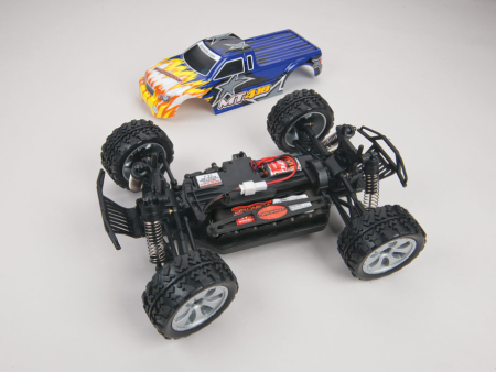 1 18 Dromida 4WD Monster Truck MT4.18 RTR 2.4GHz w Battery and Charger on Sale